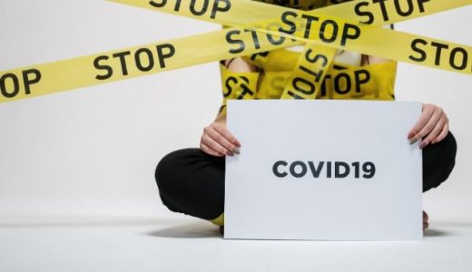 新型コロナウイルス(COVID-19)対策「自主的なイベントの延期・中止」によって日本における感染拡大はどのくらい抑えられるのか？