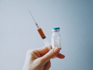 新型コロナウイルスの重症患者にはステロイドが効く！というWHOの研究結果