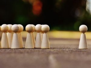 いじめを最速で特定し減らすための「ネットワーク診断」